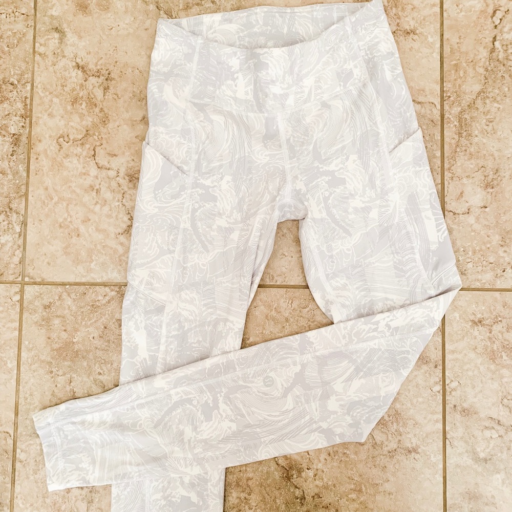 LULULEMON LEGGINGS